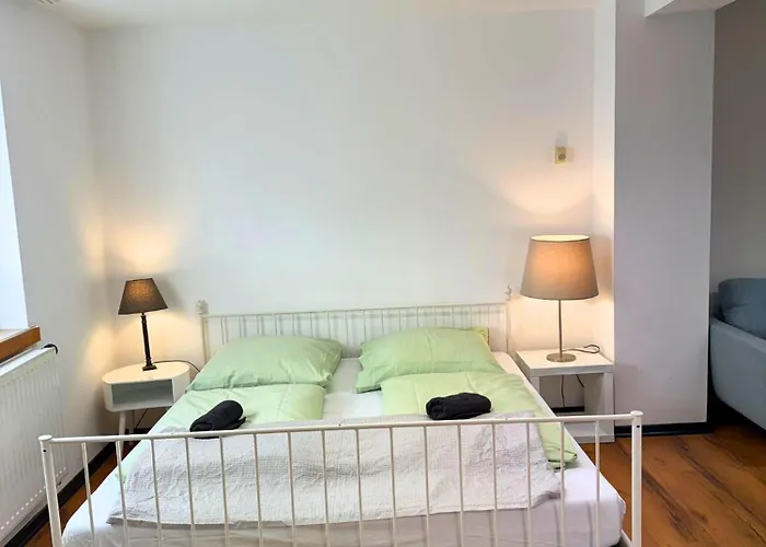 펜션 Haus Mit Kostenlosen Oeffentlichen Parkplaetzen 쾰른