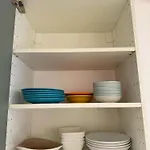 Haus Mit Kostenlosen Oeffentlichen Parkplaetzen * Κολωνία